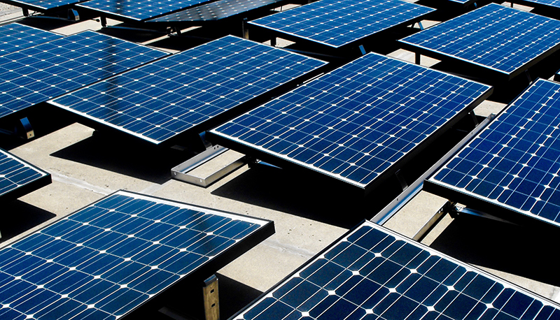 energy-and-greeb-jobs_mainimage-hi